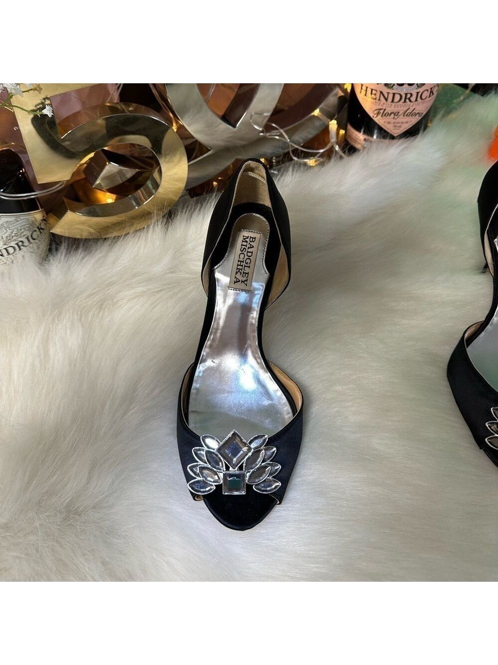 BADGLEY MISCHKA BLACK SATIN D’ORSAY OPEN TOE RHINESTONE EMBELLISHED HEELS 6.5M - Picture 3 of 9